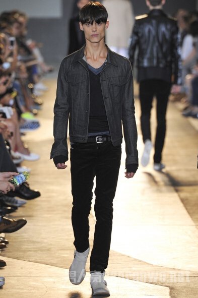 Diesel Black Gold 2015