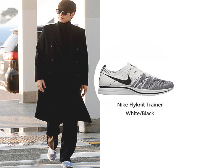 Nike Flyknit Trainer White/Black