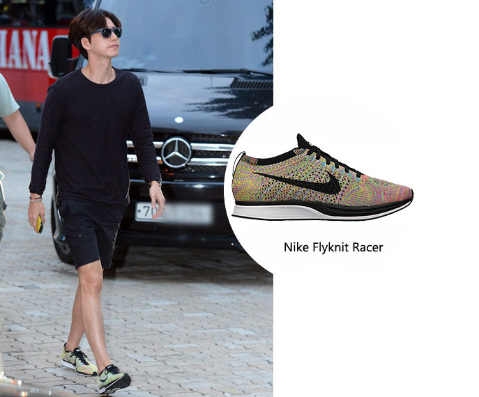 Nike Flyknit Racer