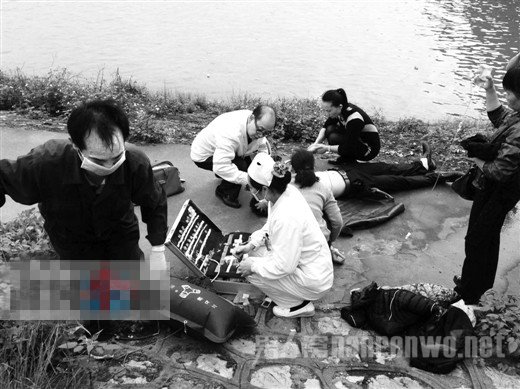 男生河边跳桥殉情