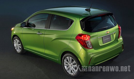 动感的车尾 动感的车尾