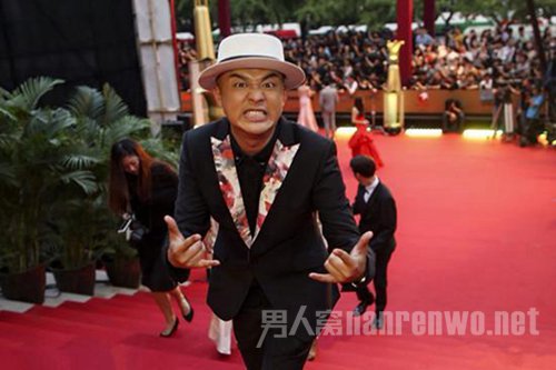 包贝尔个人资料之红毯捣蛋