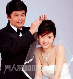 央视美女主播许戈辉老公丁健是亚信科技董事长
