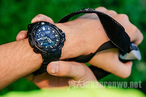ŷֱPRO TREK PRW-6000YT-1
