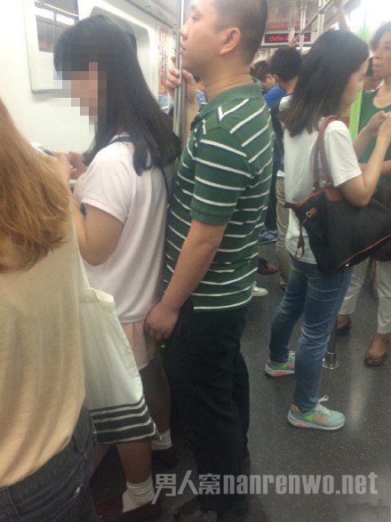色狼