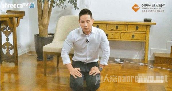 刘承俊逃过当兵上限下跪欲回韩国