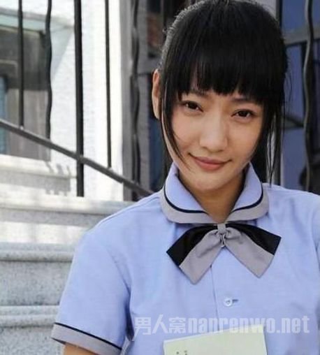 刘青似周迅又似李小璐照片
