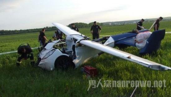 Aeromobil飞行汽车在测试中不幸坠毁