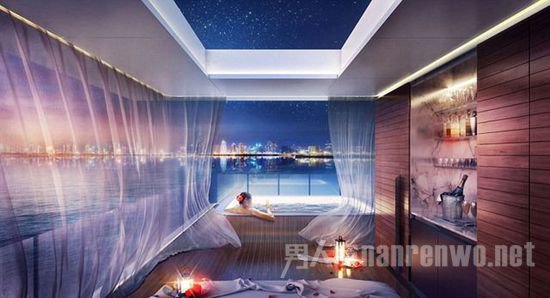 一边泡澡一边欣赏海上的夜空