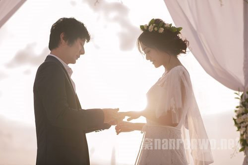 刘云老公郑钧与刘芸大婚
