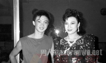 ���Ǳ���ǰ������Ƭ