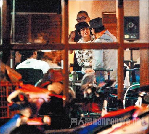 ��ޱ�Ͳ̿������к� �̿�����������������һ��