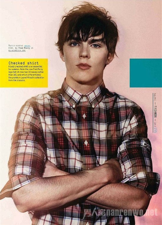 2008Nicholas Hoult־