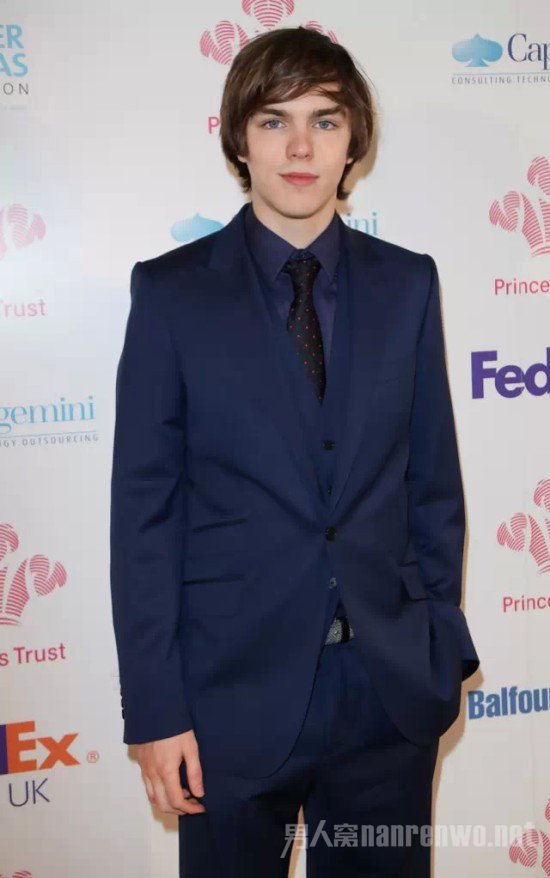 2008Nicholas Hoult̺