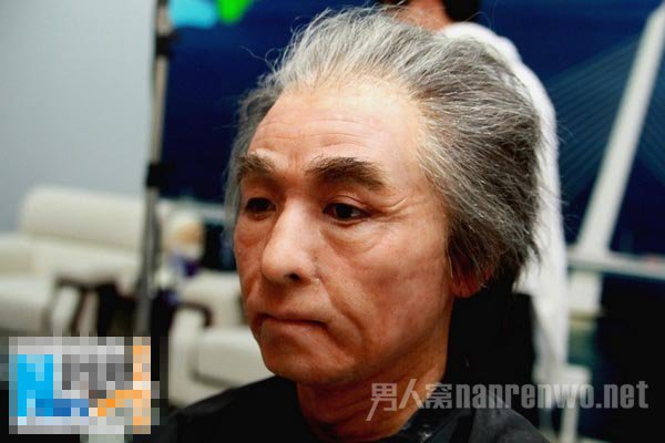 保剑锋变脸