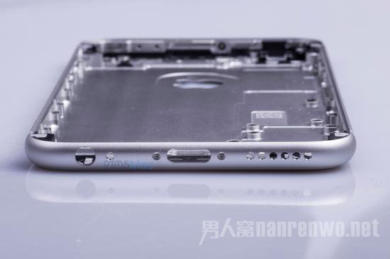 iPhone 6S的底部设计将与前款机型完全相同