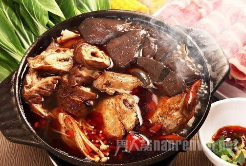 麻辣鸭血