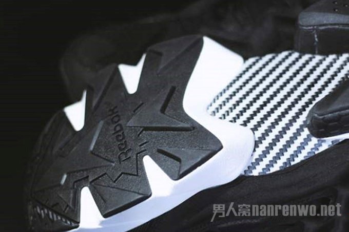 mastermind JAPAN x Reebok Instapump FuryЬЬ