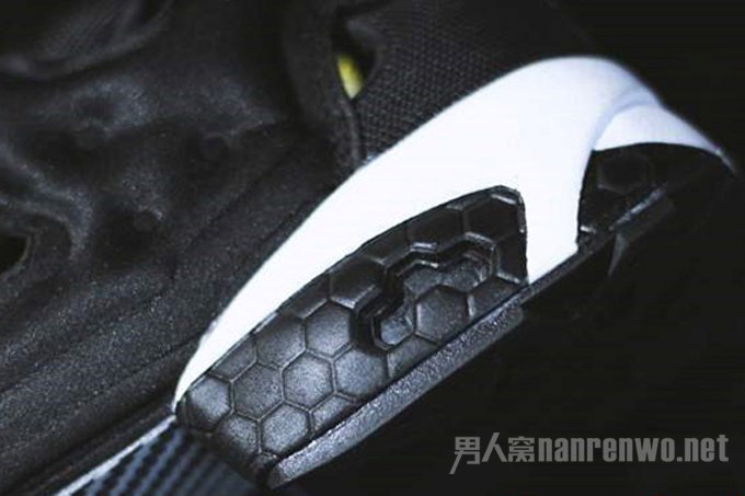 mastermind JAPAN x Reebok Instapump FuryЬڰЬ