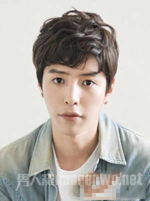 今夏最流行的韩式烫发 清爽又迷人