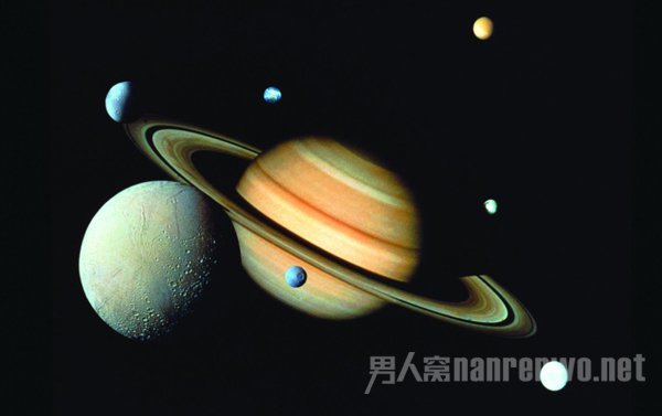 土星合月浪漫上演
