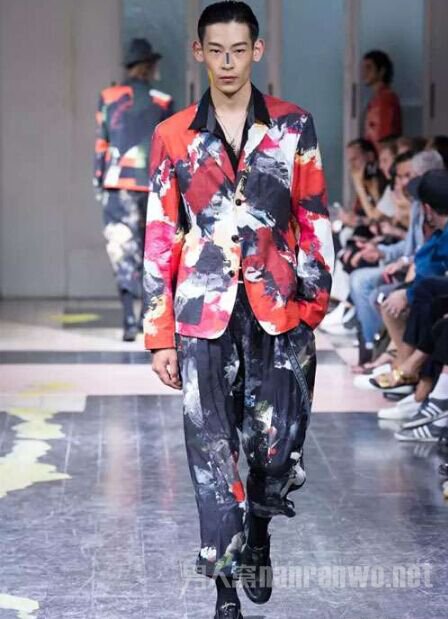 Yohji Yamamoto㳡