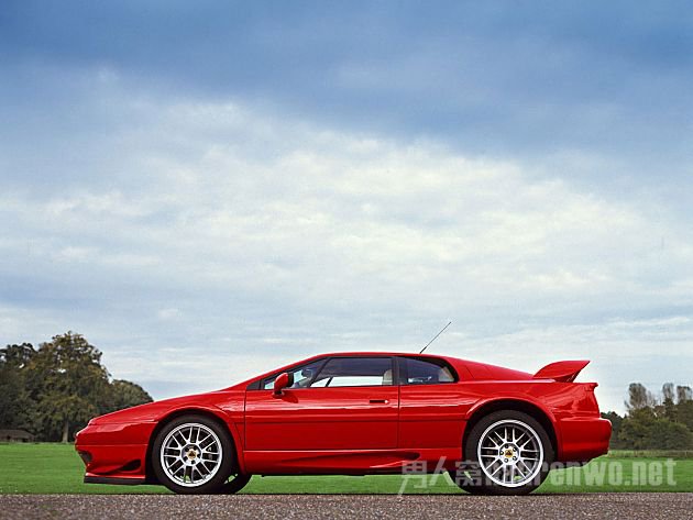 V8(1996)
