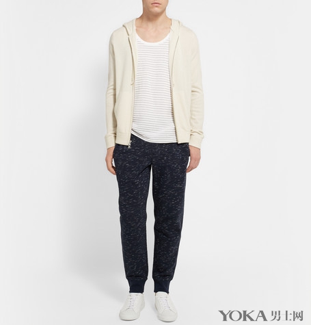CLUB MONACO