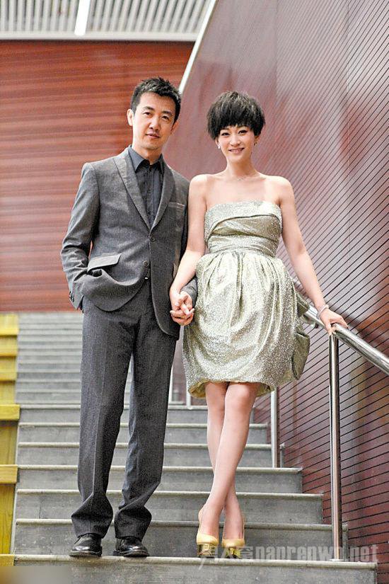 李小冉鄢颇厮守多年终究因为不婚而分了