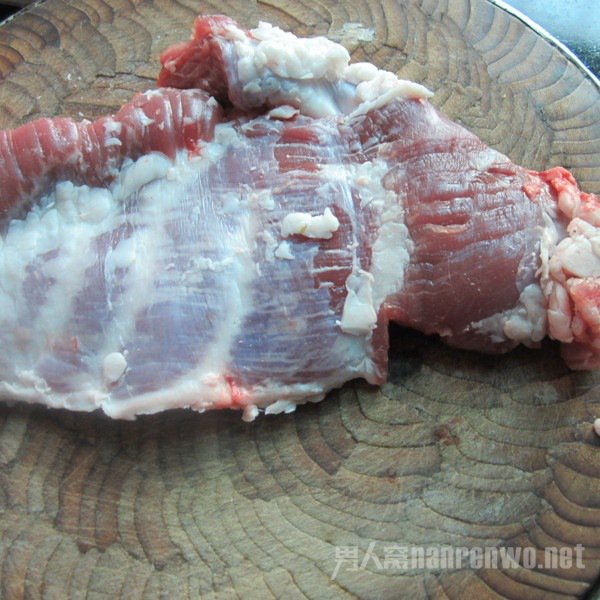 备猪肉清洗