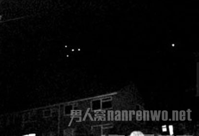 中科院专家认为是鬼影