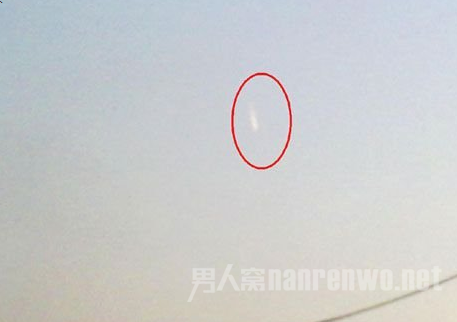 南京长江大桥惊现UFO