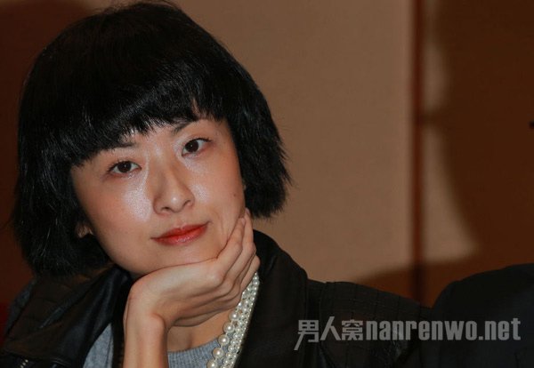 陈奕迅老婆徐濠萦荒唐败家还能拴住老公的心