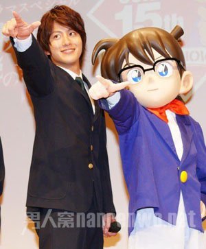 　忽那汐里与沟端淳平携手亮相《名侦探柯南》试映会
