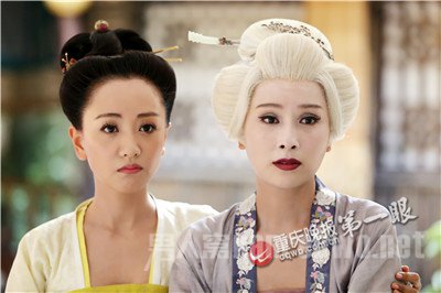杨恭如杨蓉剧照