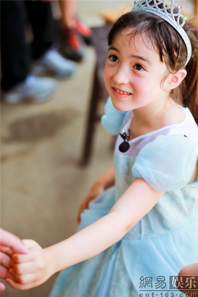 夏克立女儿夏天