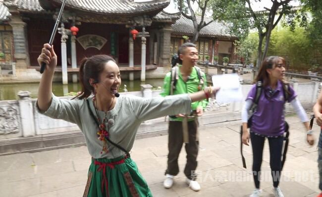 《十二道锋味》第二季本周赵丽颖霸气加盟