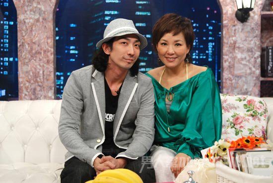 李灿森暂时不会考虑结婚