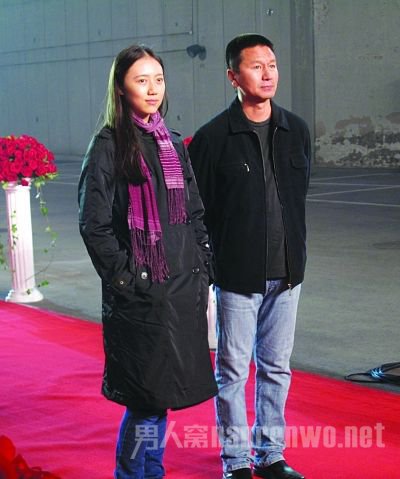 吴若甫和老婆现身