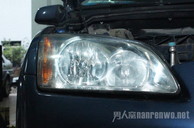 车灯更换保养小技巧