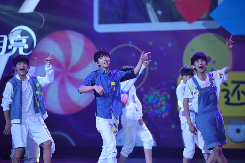  TFBOYS