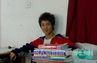 鹿晗学生时期照片