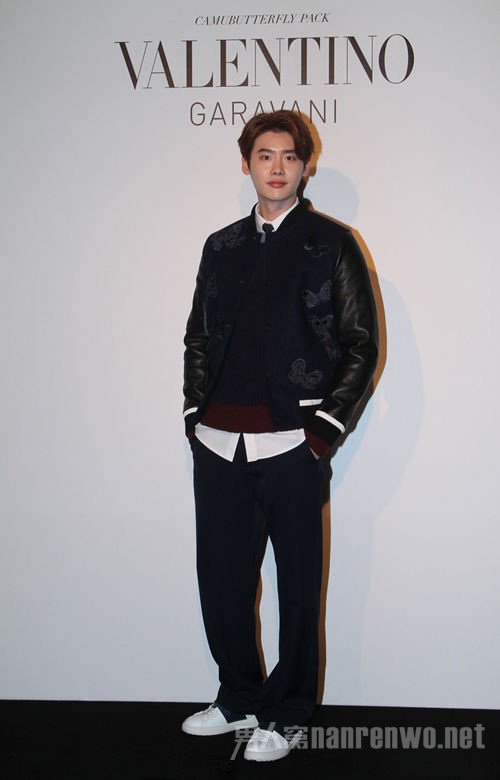 型男独特混搭 