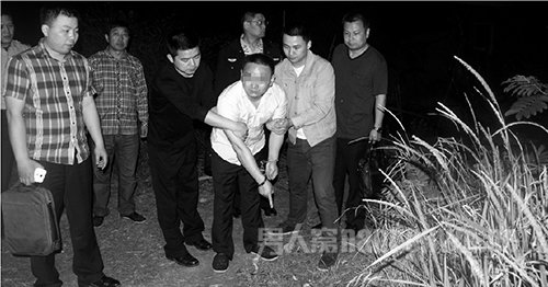 男子为情行凶导致两死一伤