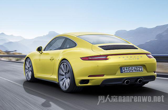 911 Carrera 4