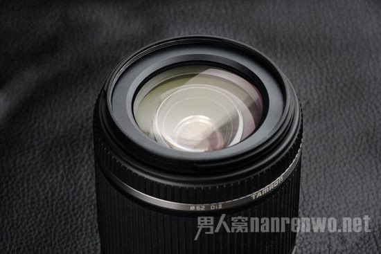 腾龙18-200mm F3.5-F6.3 Di II VC镜头