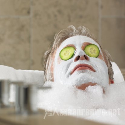 ɫ
