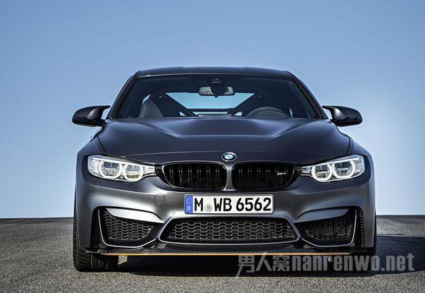 M4 GTS700̨