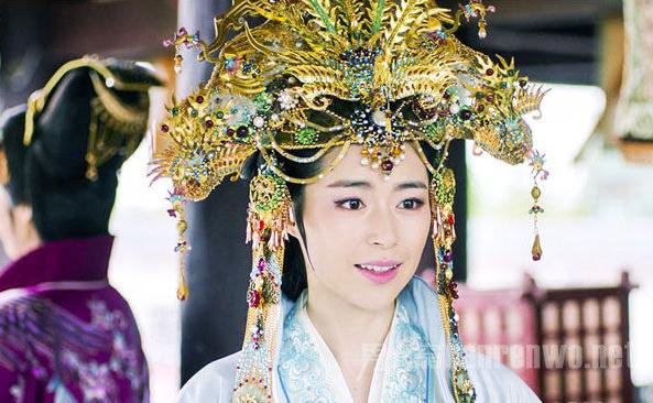 “靖王妃”