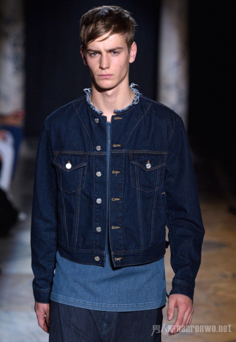 　　Acne spring/summer 2013